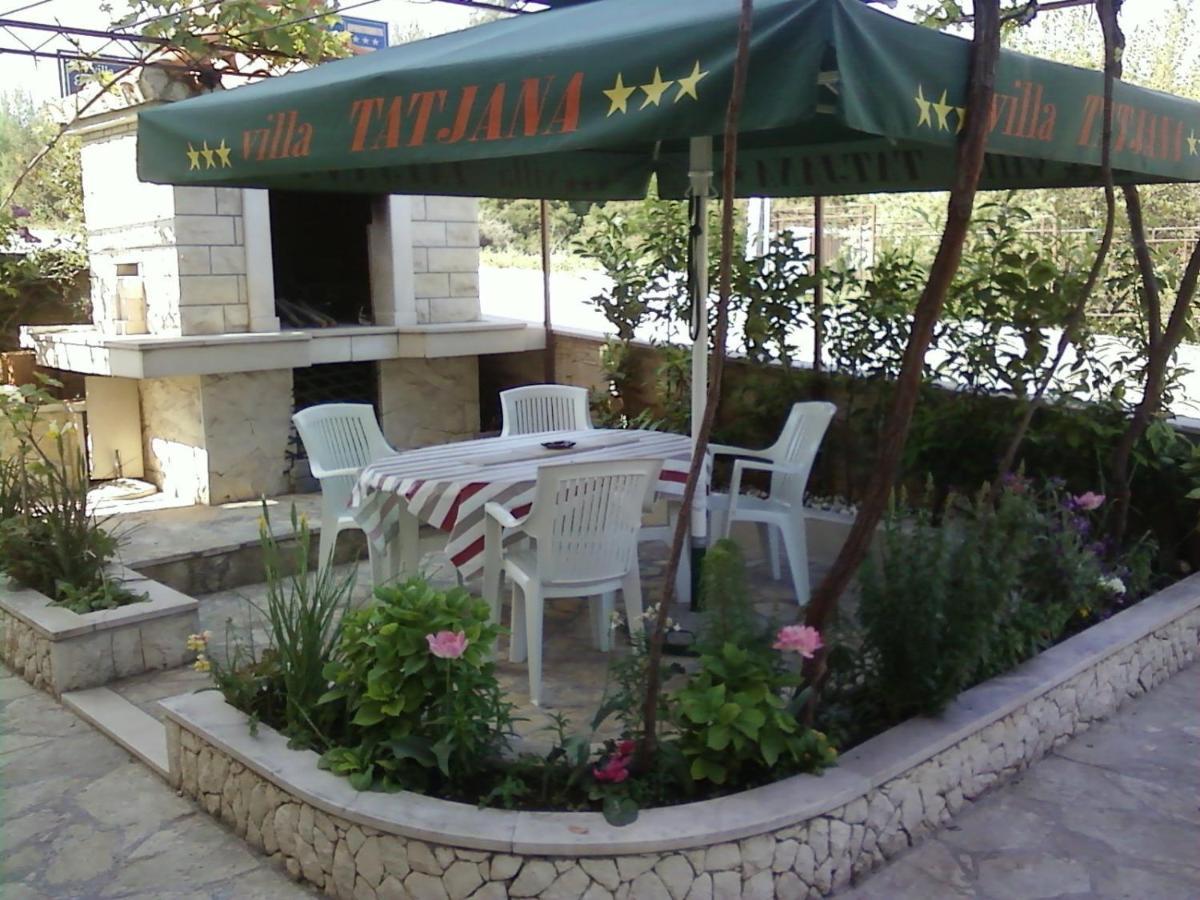 Rooms & Studio Villa Tatjana Supetar Oda fotoğraf