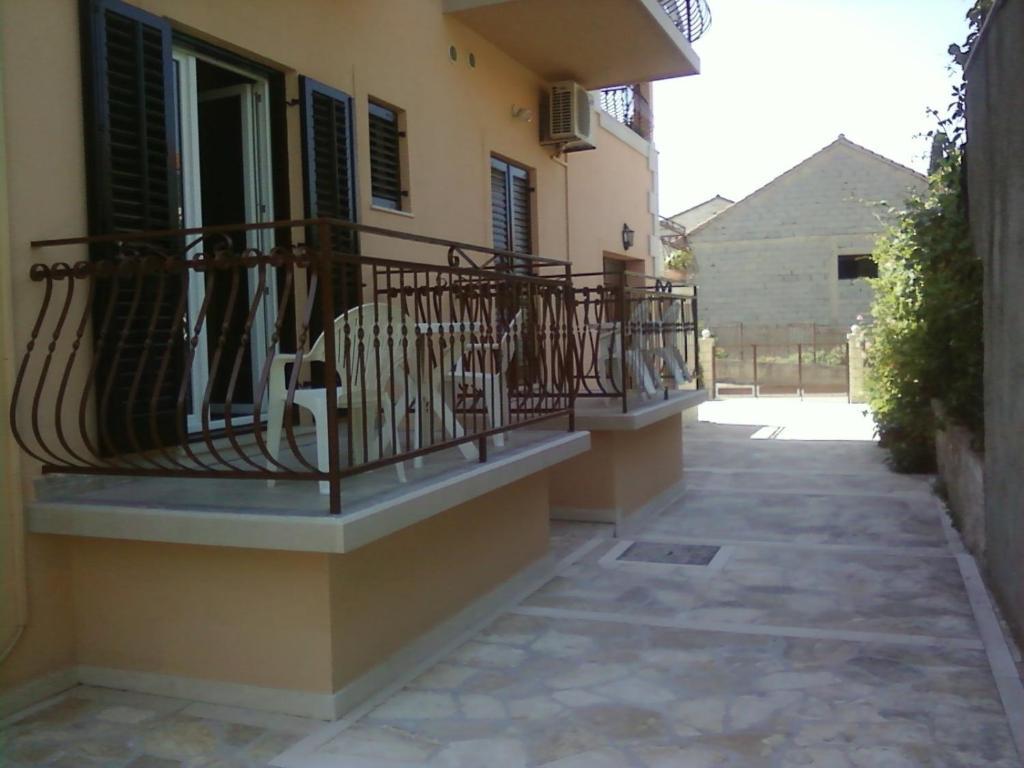 Rooms & Studio Villa Tatjana Supetar Oda fotoğraf