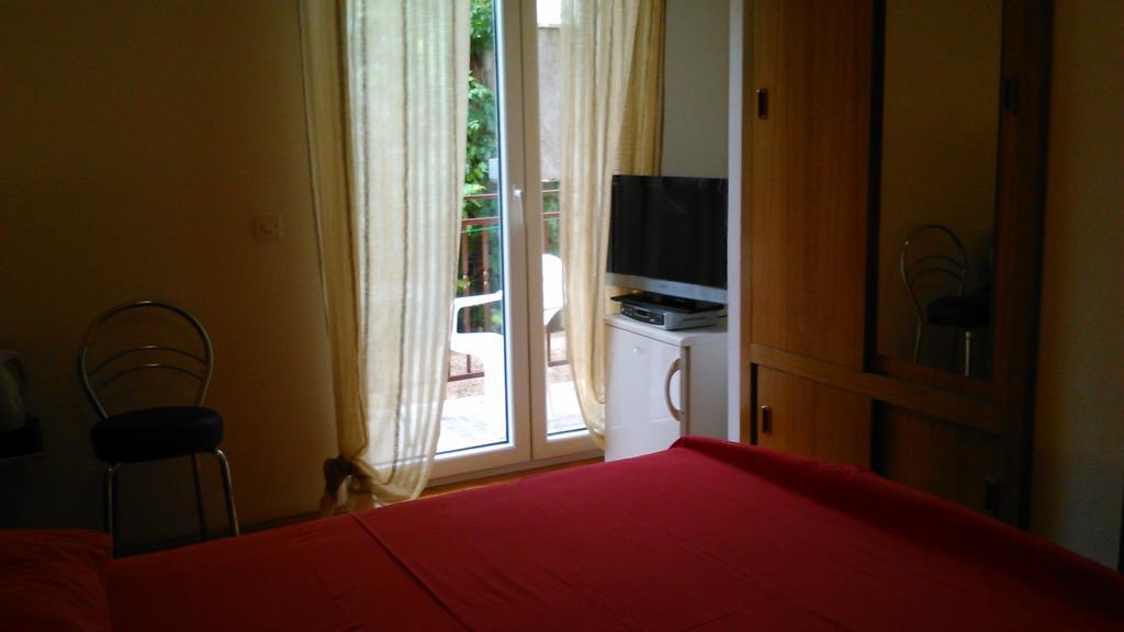 Rooms & Studio Villa Tatjana Supetar Dış mekan fotoğraf